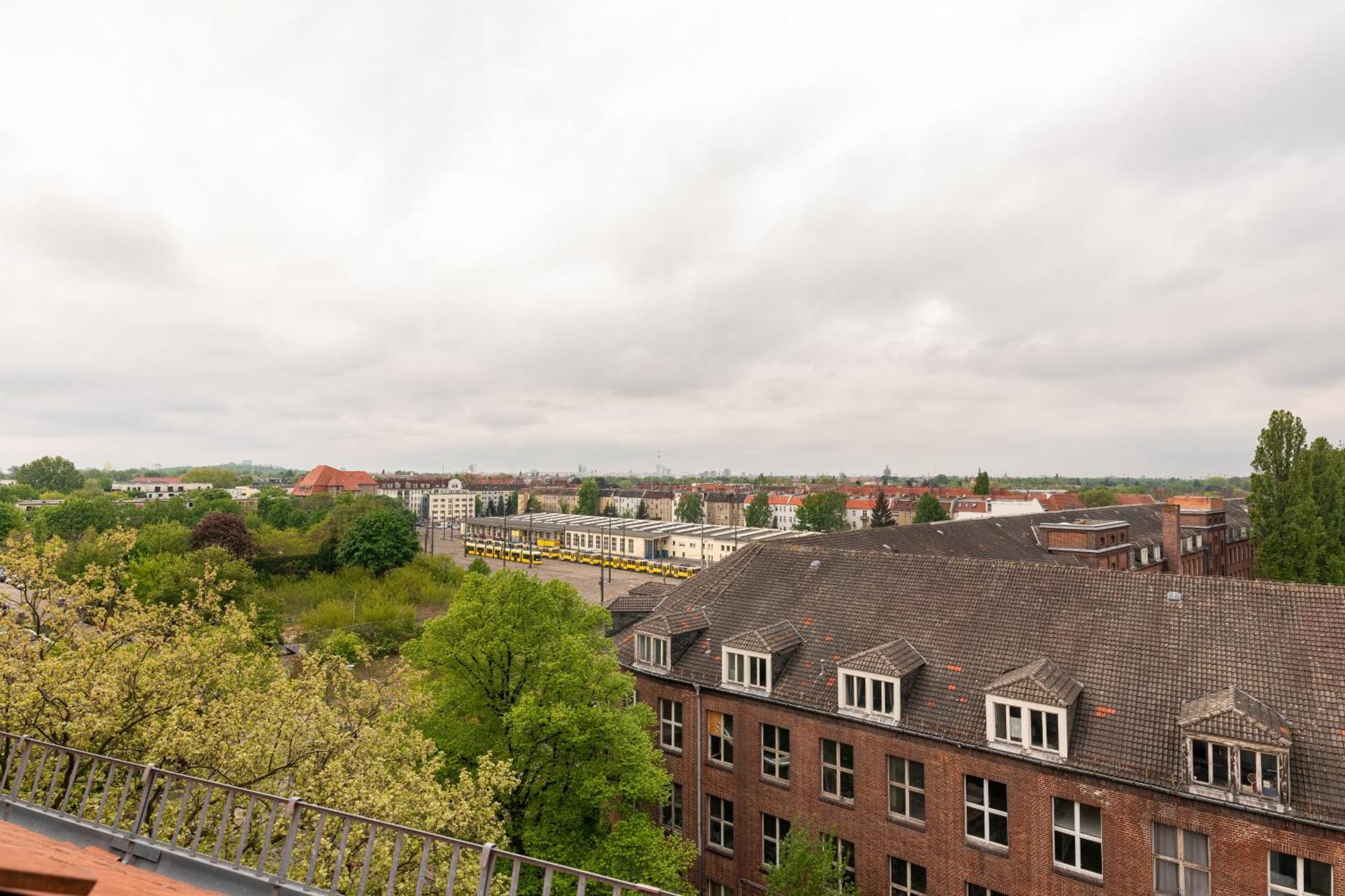 Mint Apartment Ueber Der Stadt Parken Kueche Wifi Berlín Exterior foto